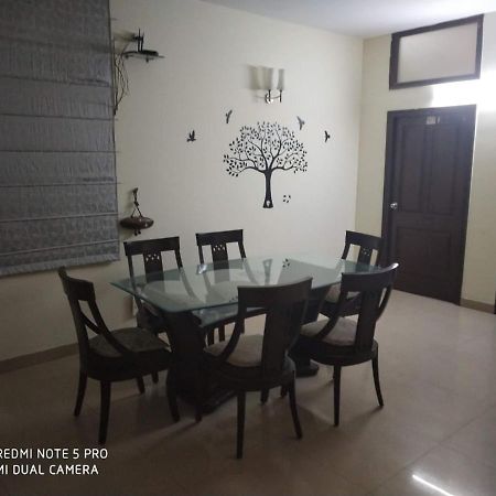 Hotel Home Stay Dwarka Deli Exterior foto