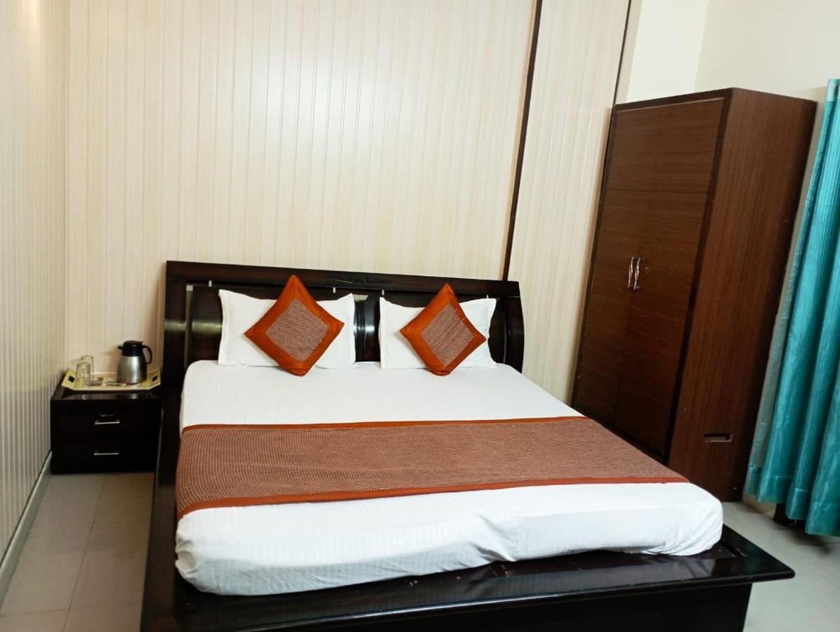 Hotel Home Stay Dwarka Deli Exterior foto