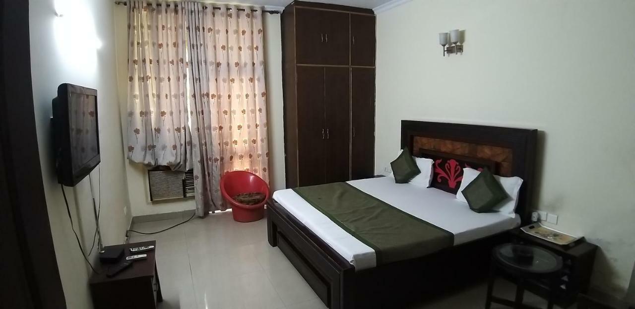 Hotel Home Stay Dwarka Deli Exterior foto